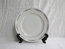 plat rond en porcelaine bavaria,seltmann,service "annabell"