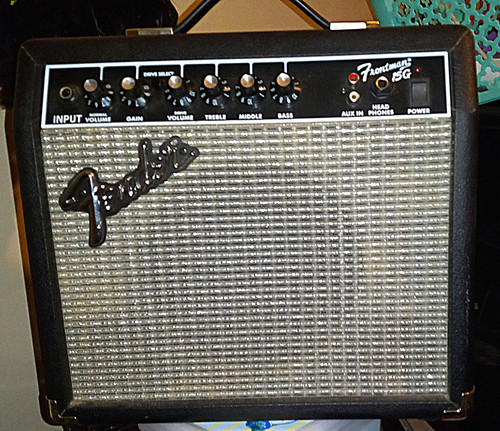 Fender frontman 15g 15w - 15w, solid
