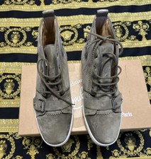 Nouveau Christian Louboutin