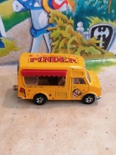 MAJORETTE - Cirque Pinder   1/67 Fourgon MARCHAND De Glaces 