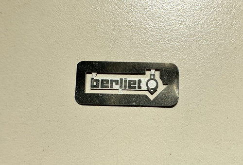 Photodecoupe sigle berliet - sigle,