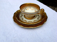 Tasse à café + assiette porcelaine ancienne Bavière signé ALKA décor à l'  or
