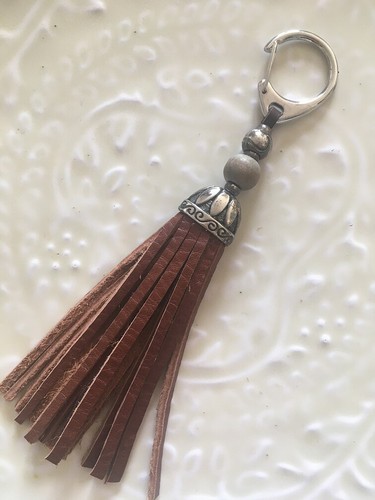 Pompon bijou collier de - bijou,
