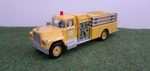 Camion mack pompier - camion, jaune