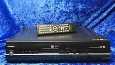 Combi Combiné magnétoscope VHS / CD DVD Toshiba D-VR60DT-K-TF - Garanti 1AN