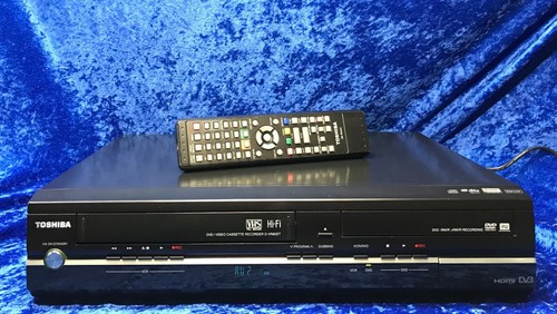 Combi combiné magnétoscope - combiné,