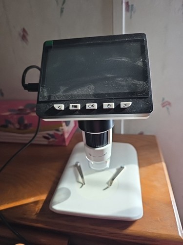 Barely used lcd - barely,