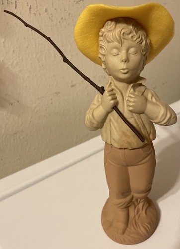 Country boy figurine avon - country,