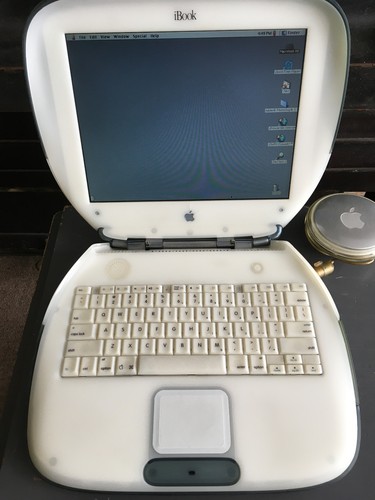 Apple ibook clamshell - g3, se