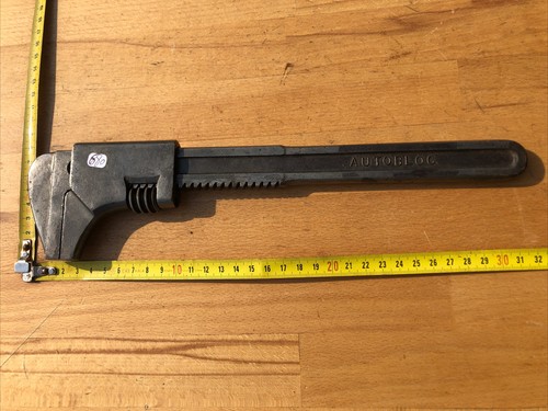 680 old tool outil - old,