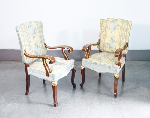 Paire de fauteuils - ⚜️,