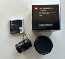 Objectif LEICA  SUMMICRON  M 1:2 /50 mm E39 #11826 + Bouchon 14038 +dragonne