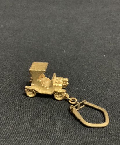 Rare vintage porte clefs - vintage,