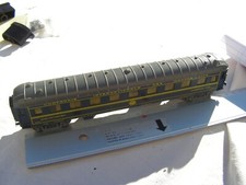 JOUEF   WAGON PLASTIQUE ANCIEN