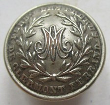 Bouton bombé en métal argenté Pensionnat des frères Clermont Ferrand ,  de 21 mm