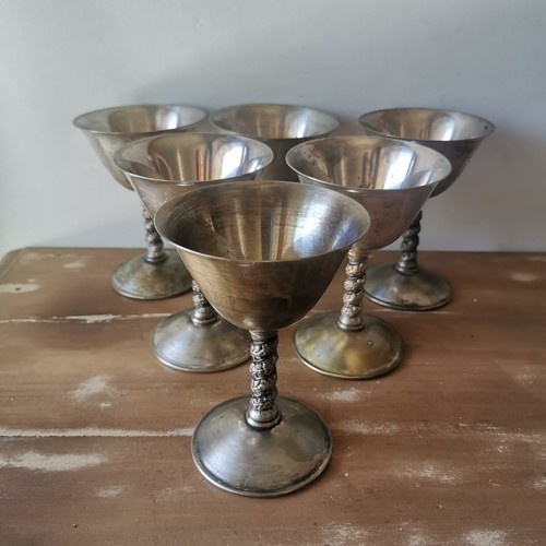 Lot anciens verres vin - lot,