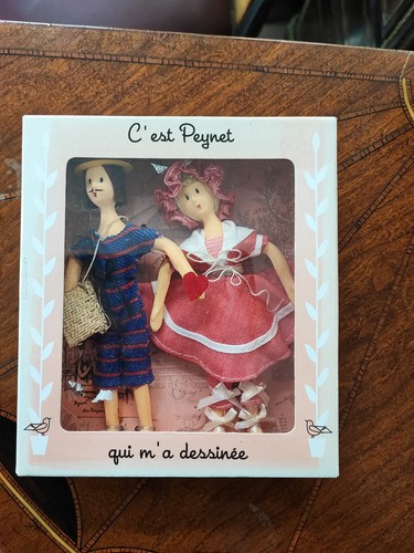 Joli coffret comprenant deux