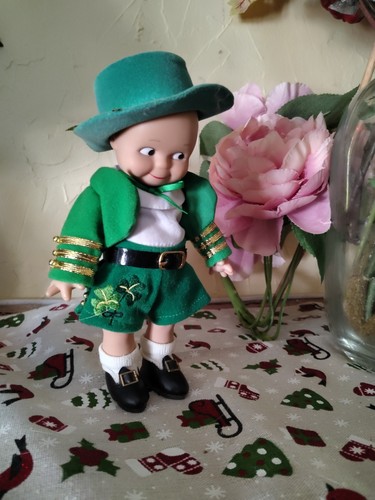 Poupee kewpie doll pull - poupee,