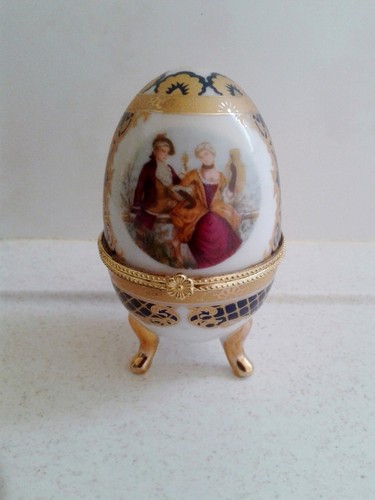 Boite oeuf porcelaine - oeuf, en