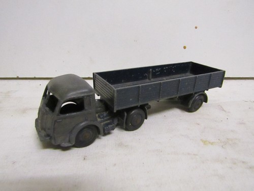 Dinky toys tracteur panhard - tracteur,