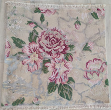 Tapis carré vintage noué à