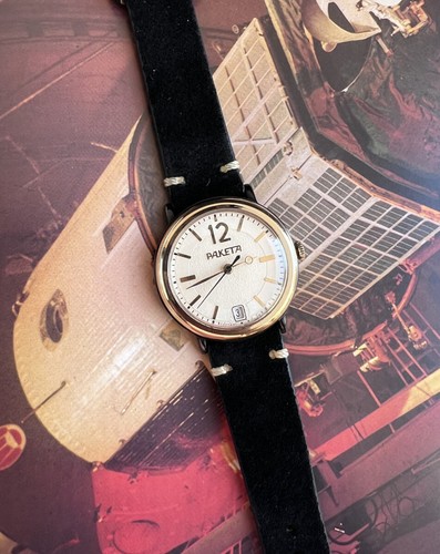 Montre raketa grand douze - -,