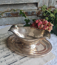 ANCIENNE SAUCIERE METAL ARGENTE