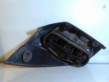 Feu arriere principal droit