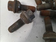 Boulons antivol roue MERCEDES SPRINTER II 9902407