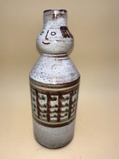 Pichet vase anthropomorphe de