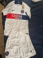 Ensemble foot qatar paris - foot,