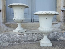 Paire de vases de jardin en fonte - XIXe siècle