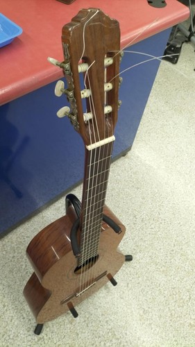 Guitare acoustique classique
