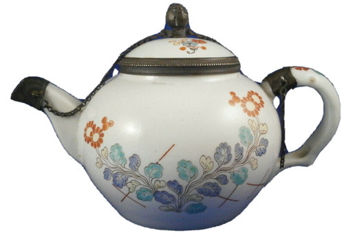 Antique 18thc chantilly doux - 18thc,
