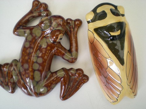 Cigale grenouille ceramique - grenouille,