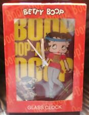 NEW IN BOX-=BETTY BOOP GLASS