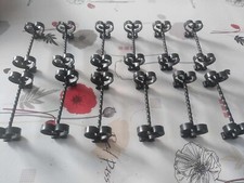 12 portes couteaux fer forgé