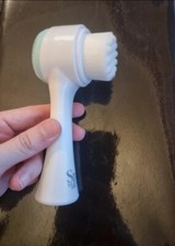 brosse nettoyant visage 