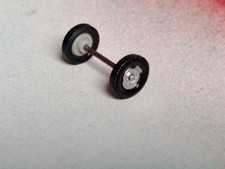 1/43   Ancien Norev essieu 2