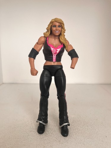 Wwe trish stratus figurine - wwe,