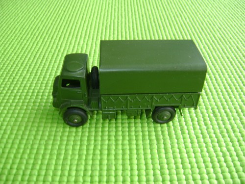 Dinky toys 623 - dinky, covered