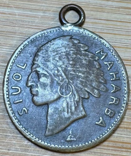 Tres belle médaille siuol - tres,