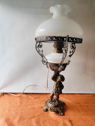 Ancienne lampe chérubin - , en