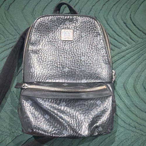 Mcm black pebbled leather - mcm,