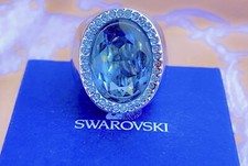 Eclatante bague Swarovski  Blue crystal Swarovski ring T:  51-52