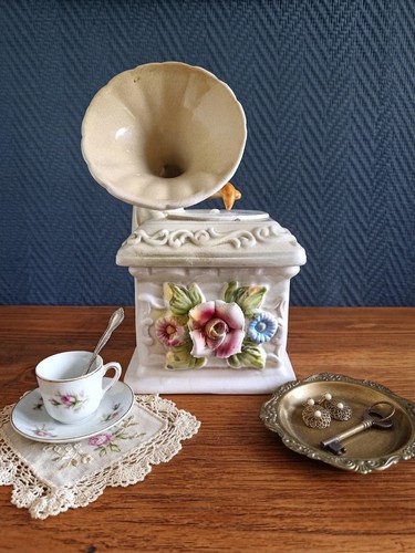 Boîte bijoux gramophone - à,