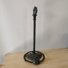 Ancien Dévidoir En Fonte Pour