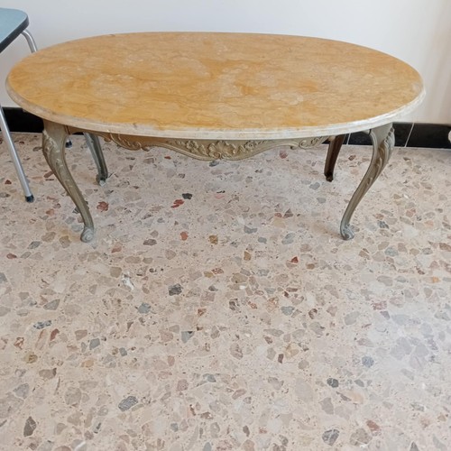 Table basse ovale - , ancienne