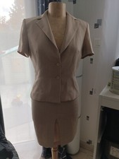 Tailleur / costume femme -