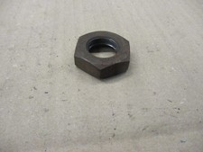 Ecrou fixation pignon sortie